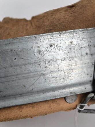 Stahlhelm Innenfutter Wehrmacht Modell 1940. Für Stahlhelme Modell 1940 und 1942. Kopfgrösse 56 für Glockengrösse 64. Gebraucht, datiert 1940