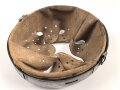 Stahlhelm Innenfutter Wehrmacht Modell 1940. Für Stahlhelme Modell 1940 und 1942. Kopfgrösse 56 für Glockengrösse 64. Gebraucht, datiert 1943. Meiner Meinung nach eine alte Sammleranfertigung.