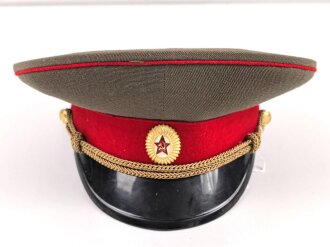 Russland "Kalter Krieg"  Schirmmütze für einen Offizier, gebraucht, Kopfgrösse 57