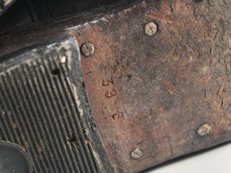 Paar Stiefel für Offiziere, ähnlich Wehrmacht, vermutlich Produktion nach 1945. Ungereinigt, Sohlenlänge 27,5cm