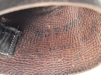 Paar Stiefel für Mannschaften der Wehrmacht, Kammerstempelung innen im Schaft, ungereinigtes Paar, Sohlenlänge 28cm