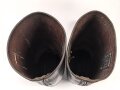 Paar Stiefel für Mannschaften der Wehrmacht, Kammerstempelung innen im Schaft, ungereinigtes Paar, Sohlenlänge 28cm
