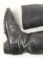 Paar Stiefel für Mannschaften der Wehrmacht, Kammerstempelung innen im Schaft, ungereinigtes Paar, Sohlenlänge 28cm