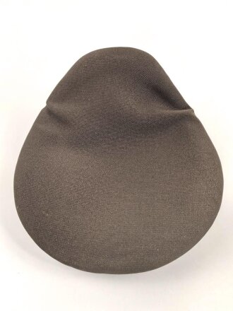 Thailand, Schirmmütze für Angehörige der Polizei. Guter Zustand, Kopfgrösse 57