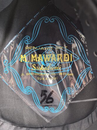 Indonesien, Schirmmütze für einen Offizier der Armee. Guter Zustand, Kopfgrösse 56