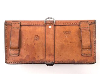 Schweiz, Koppeltasche aus Leder, datiert 1965, Breite 21cm