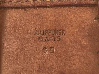 Schweiz, Koppeltasche aus Leder, datiert 1965, Breite 21cm