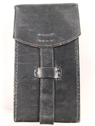 Koppeltasche aus schwarzem Leder, Maße 8,5 x 4 x16cm