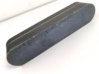 Kaiserreich, Aufbewahrungsschachtel für eine Paradeschärpe von " M.Neumann Berlin" Guter Zustand