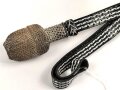 Portepee für den SS Führersäbel der Verfügungstruppe. Schwarzes Lederband mit silbernen Durchzügen, gedunkelt, sonst gut