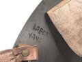 Tschechoslowakei , Stahlhelm Wz32 in gutem Zustand , eher unübliche Lackierung