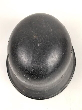 Feuerwehr III.Reich, Stahlhelm Originallack. Ungereinigtes Stück, die Embleme entfernt