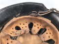 Feuerwehr III.Reich, Stahlhelm Originallack. Ungereinigtes Stück, die Embleme entfernt