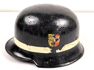 Feuerwehr III.Reich, Stahlhelm Originallack. Nach dem...