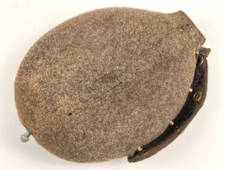 Filzbezug für eine Feldflasche der Wehrmacht, gebraucht