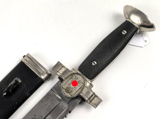 Deutsches Rotes Kreuz III.Reich, Hauer für Mannschaften. Die Klinge zum Teil narbig, Scheide überlackiert, sonst gut