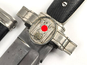 Deutsches Rotes Kreuz III.Reich, Hauer für Mannschaften. Die Klinge zum Teil narbig, Scheide überlackiert, sonst gut
