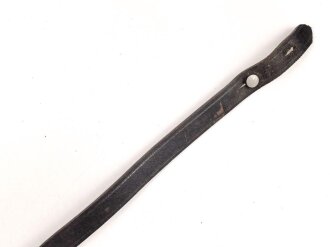 Kinnriemen für einen Stahlhelm der Wehrmacht. Für Modell 1940 und 1942. Guter Zustand, datiert 1943