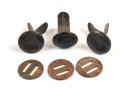 Satz Nieten für Stahlhelm der Wehrmacht, gebraucht, neuzeitlich lackiert