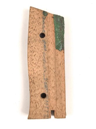 Einzelne Griffschale aus Holz für ein Bajonett, Höhe 68,3 - 76mm. Original ?