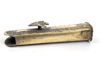 Oberer Scheidenbeschlag für eine Blankwaffe....