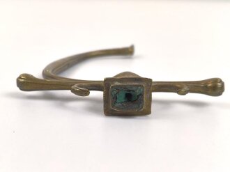 Ersatzteil für eine Blankwaffe. Messing,...