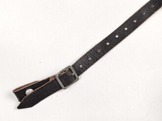 Stahlhelm Kinnriemen Wehrmacht, neuzeitliche Fertigung.