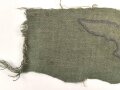 Luftwaffe Brustadler, original vernäht, ausgeschnitten aus einer Tarnfeldbluse für Angehörige der Felddivision.