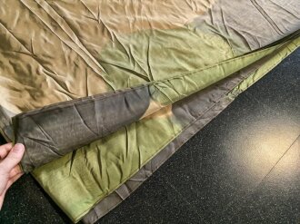 Luftwaffe, Stück Fallschirmseide . Maße 90cm x 20 Meter Länge