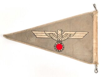 Heer, Kraftfahrzeugstander für Offiziere. Gebrauchtes Stück, Maße 20 x 36cm