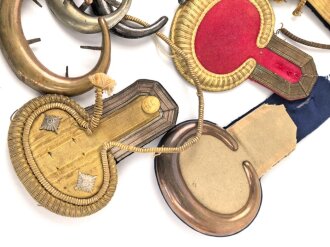 Kaiserreich, Konvolut defekte Epauletten und Ersatzteile