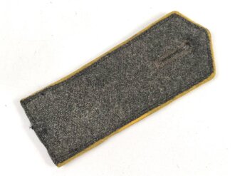 1.Weltkrieg Preußen, einzelnes Schulterstück für Mannschaften im Grenadier Regiment Nr.7 . Gesamtlänge 12cm