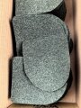 Tuchunterlage für ein Krimschild oder Kubanschild Heer, aus originalem Wehrmachtstuch von Hand ausgeschnitten. Feldgraue Ausführung, 1 Stück
