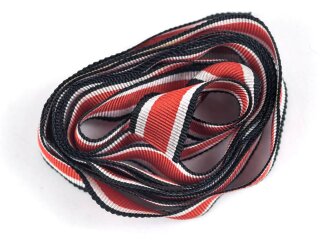 Band für das Eiserne Kreuz 2. Klasse 1939. Schmale Ausführung für die Bandspange 16 mm. Gesamtlänge 140cm