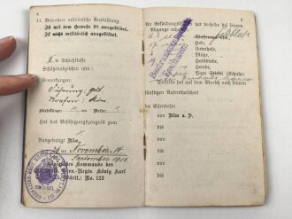 Württemberg, Militärpaß eines Angehörigen im Grenadier Regiment König Karl No. 123. UK Stellung von 1916 bis 1917. Silberne Minitär Verdienst Medaille