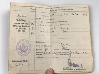 Württemberg, Militärpaß eines Angehörigen im Grenadier Regiment König Karl No. 123. UK Stellung von 1916 bis 1917. Silberne Minitär Verdienst Medaille