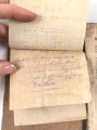 Preußen,  Soldbuch eines Infanteristen. Stark getragen mit Gasschutz Merkblatt. Dazu das Besitzzeugnis für das Eiserne Kreuz 2. Klasse für Tapferkeit vor dem Feinde,