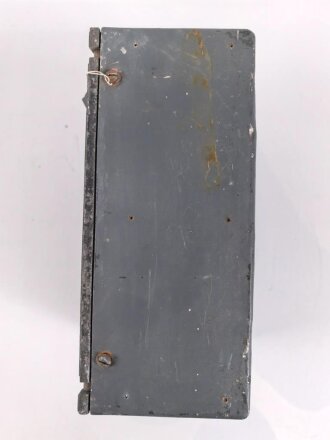 Luftwaffe, Umformer U.10/E, Ln 27377 für Fu.G 10. Funktion nicht geprüft, ungereinigt.