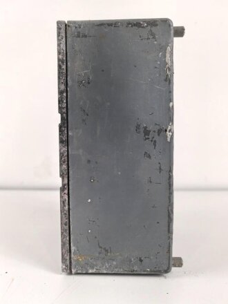 Luftwaffe, Umformer U.10/E, Ln 27377 für Fu.G 10. Funktion nicht geprüft, ungereinigt.