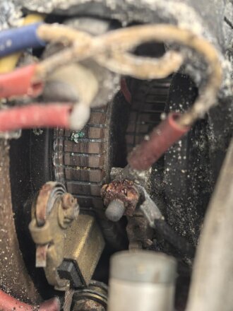 Luftwaffe Umformer U.17 , Ln26985 für FuG 16. War allem Anschein nach nie lackiert, Funktion nicht geprüft