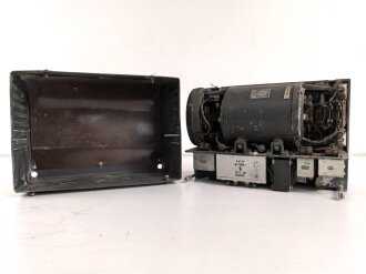 Luftwaffe Umformer U/10 s, Ln 27375, Einankerumformer für den Sender der FuG10-Anlage. Originallack, Funktion nicht geprüft