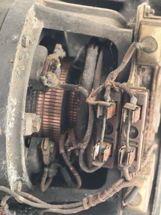 Luftwaffe Umformer U/10 s, Ln 27375, Einankerumformer für den Sender der FuG10-Anlage. Originallack, Funktion nicht geprüft