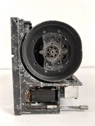 Luftwaffe Umformer U/10 s, Ln 27375, Einankerumformer für den Sender der FuG10-Anlage. Originallack, Funktion nicht geprüft