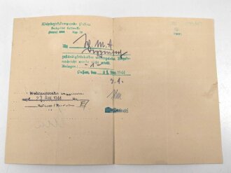 Luftwaffe, Wehrstammbuch eines Angehörigen zunächst Flieger Ausbildungs Regiment 53 Straubing, Flugzeugführerschule Prag, zuletzt Fliegerhorstkommandantur E24/IV.