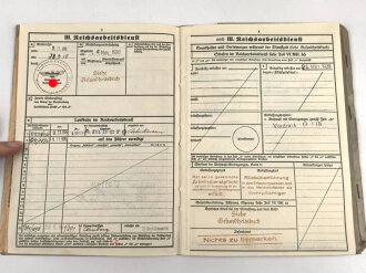 Luftwaffe, Wehrstammbuch eines Angehörigen zunächst Flieger Ausbildungs Regiment 53 Straubing, Flugzeugführerschule Prag, zuletzt Fliegerhorstkommandantur E24/IV.