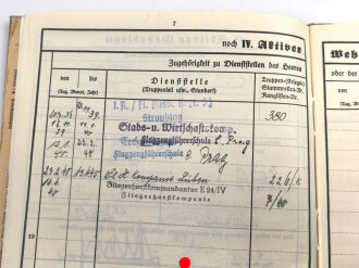 Luftwaffe, Wehrstammbuch eines Angehörigen zunächst Flieger Ausbildungs Regiment 53 Straubing, Flugzeugführerschule Prag, zuletzt Fliegerhorstkommandantur E24/IV.