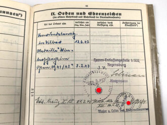 Heer, Wehrstammbuch eines Angehörigen zunächst Infanterie Regiment 41, danach Infanterie Regiment 289 und 480. Eisernes Kreuz 2. Klasse, Verwundetenabzeichen in silber, Ostmedaille.  Rußlandfeldzug.