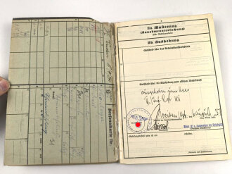 Heer, Wehrstammbuch eines Angehörigen zunächst MG Kompanie Infanterie Regiment 41 Weiden, dann Kriegsschule Dresden, Grenadier Regiment 476, entlassen am 15.8.44. SA Sportabzeichen, Rußlandfeldzug