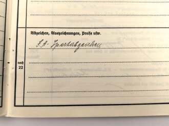 Heer, Wehrstammbuch eines Angehörigen zunächst MG Kompanie Infanterie Regiment 41 Weiden, dann Kriegsschule Dresden, Grenadier Regiment 476, entlassen am 15.8.44. SA Sportabzeichen, Rußlandfeldzug