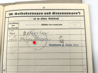 Heer , Wehrstammbuch eines Angehörigen zunächst Infanterie Ersatz Batl. 72 Karlsbad, danach etliche weitere Einheiten, zuletzt Panzer Grenadier Sturmbtl 2. Panzerarmee. Besetzung des Departemets Indre et Loire , Ende 1943 Bekämpfung der Bandenbewegung im